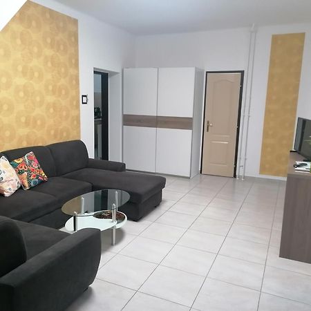 Kata vendégház Bük Habitación foto